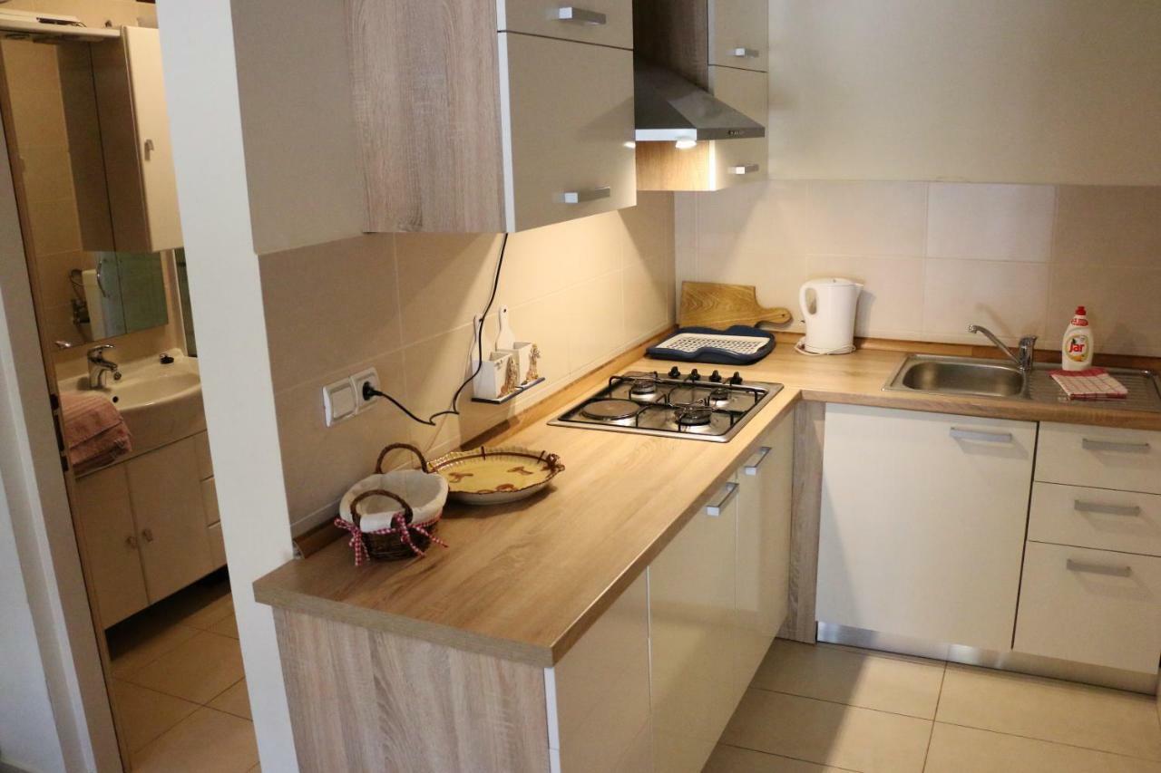 Apartments Vir Delfin Εξωτερικό φωτογραφία