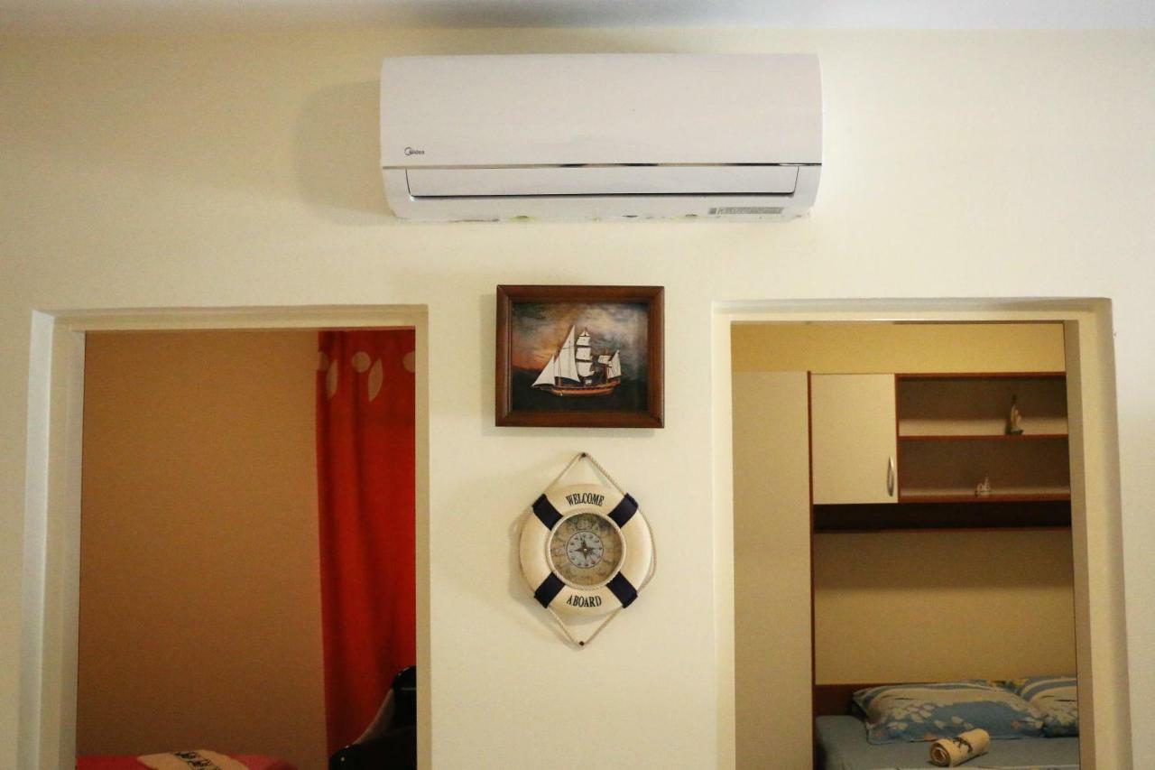 Apartments Vir Delfin Εξωτερικό φωτογραφία
